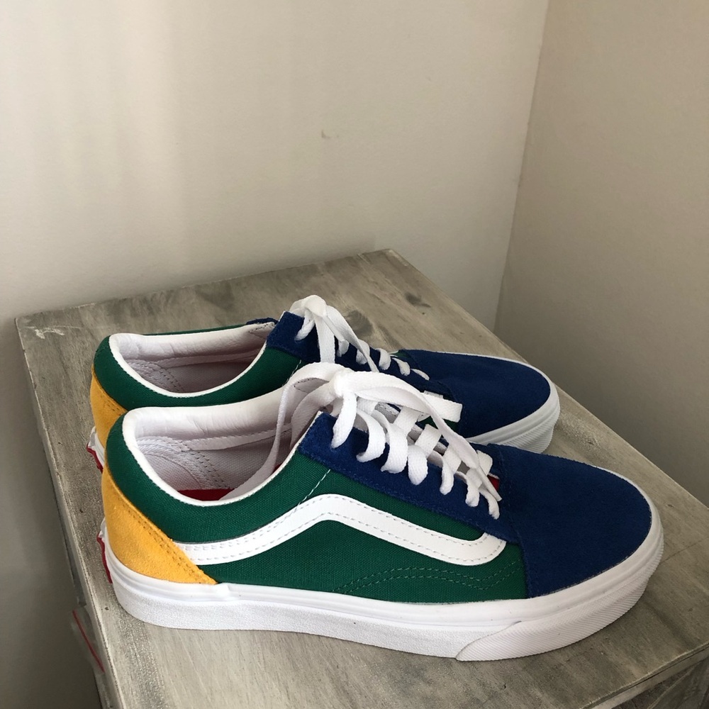 NEW Vans Yacht Club Old Skool Sneakers Women’s Size 6.5